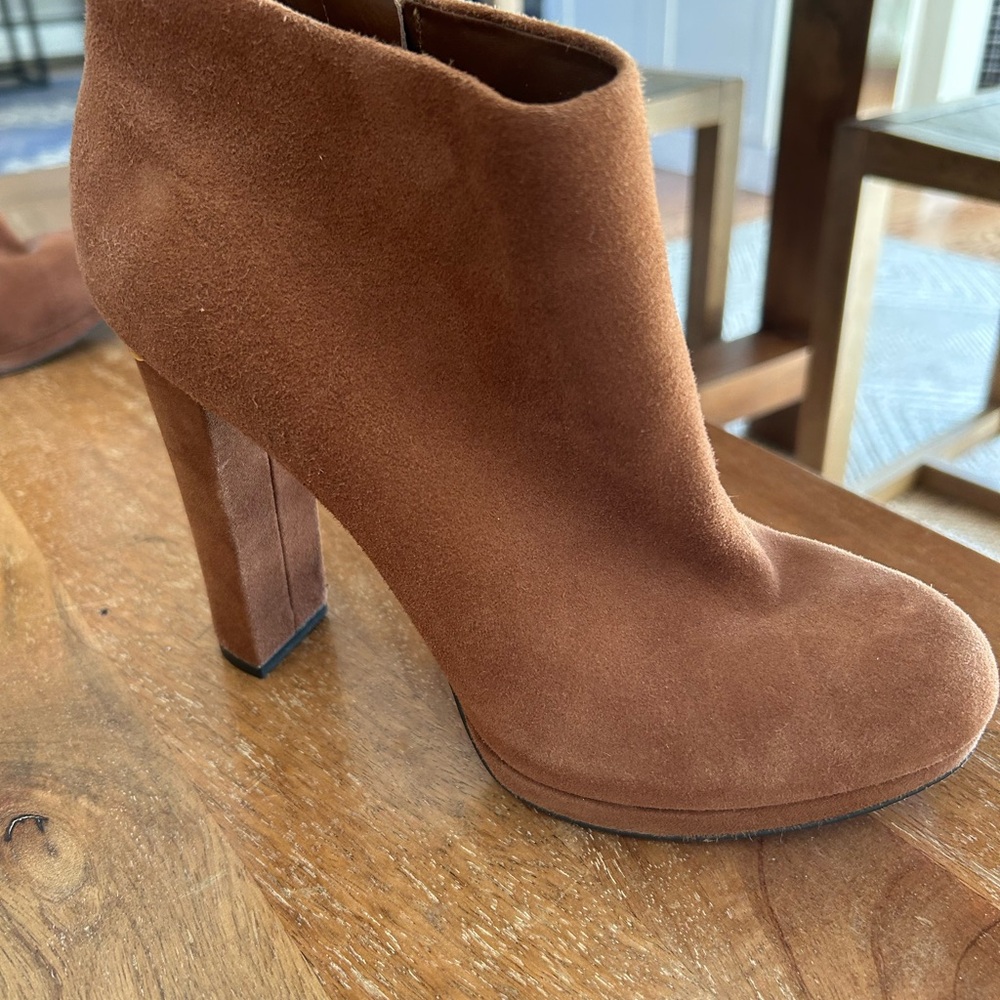 Women's Brown Suede Ankle Boots